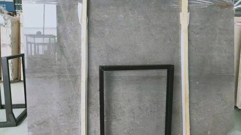 微晶石VS天然大理石：灶台材质的选择与考量